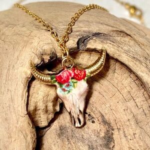 Boho floral horn skull necklace w rustic southwestern native equestrian vibe